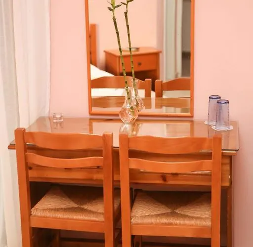 Πανσιόν άνοιξις