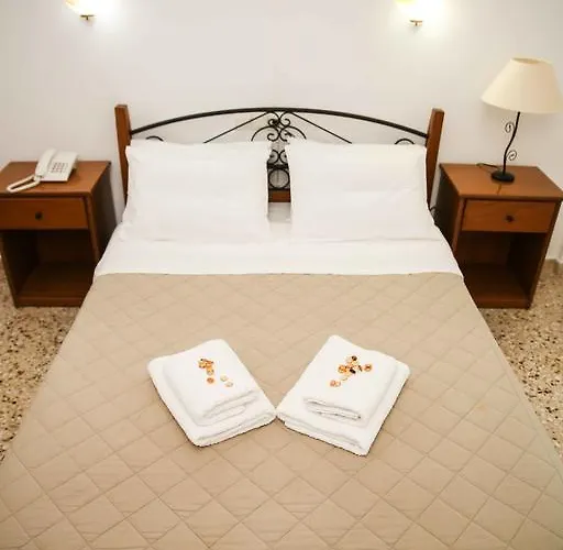 άνοιξις Πανσιόν